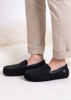 Totes Isotoner Black Square Patterned Smart Moccasin Slipper