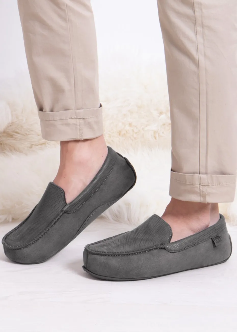 Totes Isotoner Grey Square Patterned Smart Moccasin Slipper