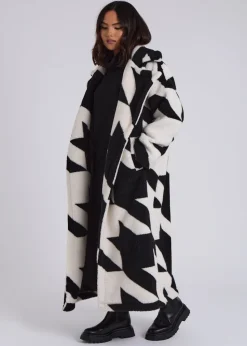 Urban Bliss Black Dogtooth Borg Crombie