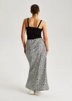 Urban Bliss Black Geometric Satin Bias Cut Maxi Skirt