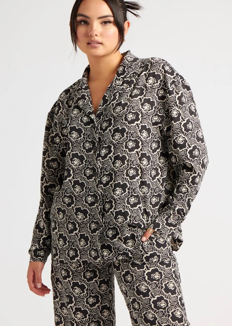 Urban Bliss Black Stencil Floral Oversized Shirt