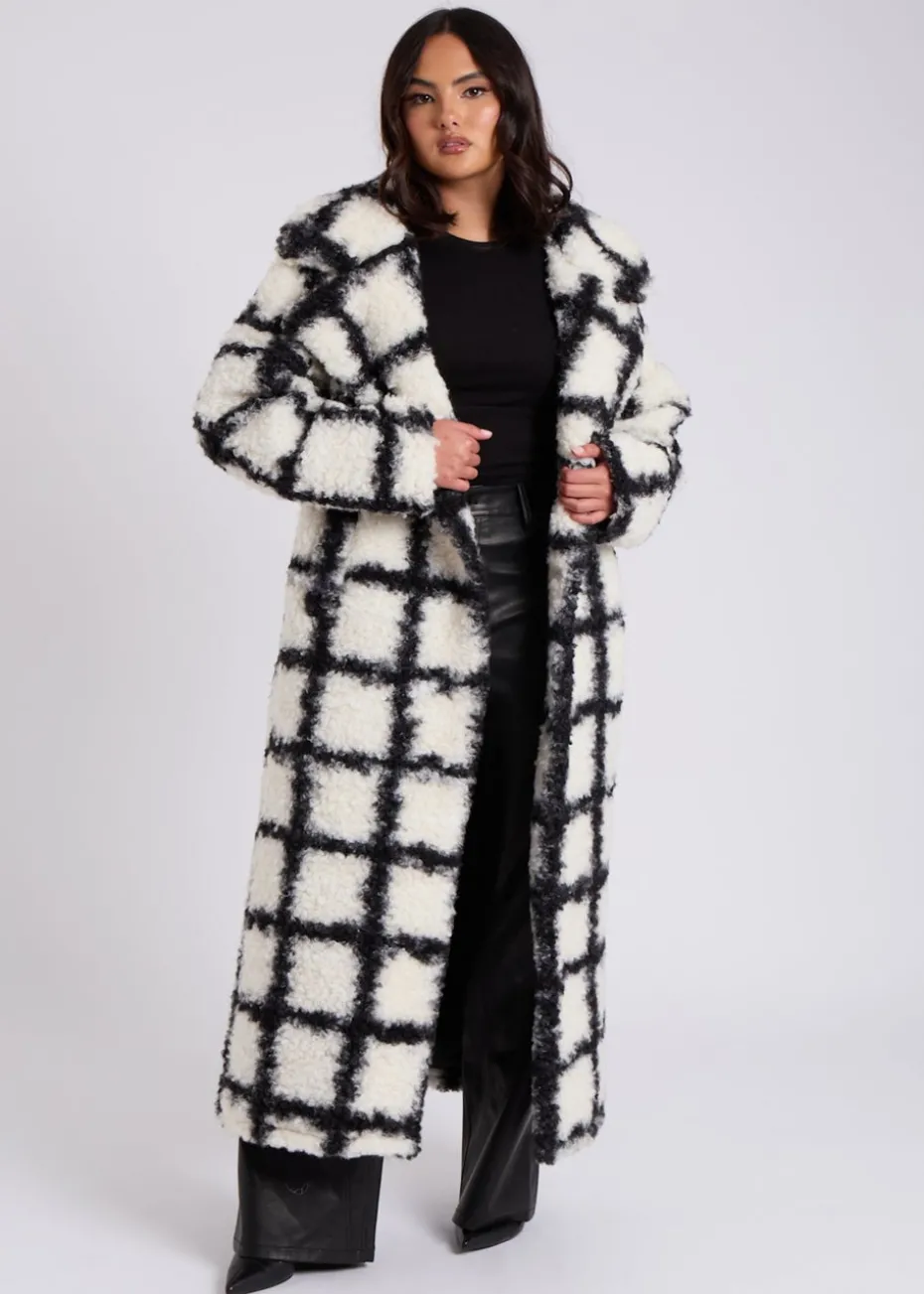 Urban Bliss White/Black Check Borg Crombie