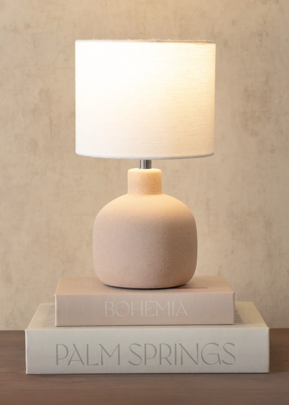 ValueLights Chelsea Natural Linen Shade Hand Finished Sandblast Natural Ceramic Table Lamp