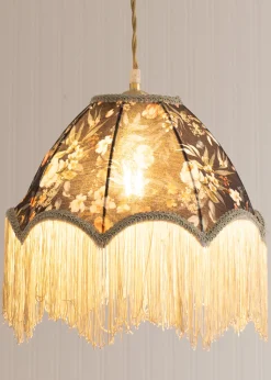 ValueLights Peony Scalloped Floral Fabric Classic Lamp Shade with Cream Tassels