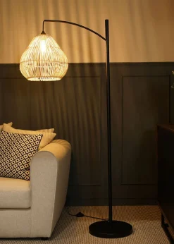 ValueLights Preto Black Metal Floor Lamp Rattan Teardrop Shade (157cm x 33cm)