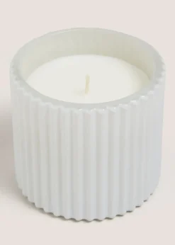 White Cedarwood & Amber Elegance Candle
