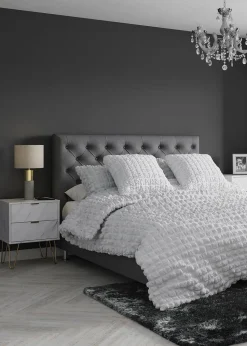 White Cotton Seersucker Duvet Set