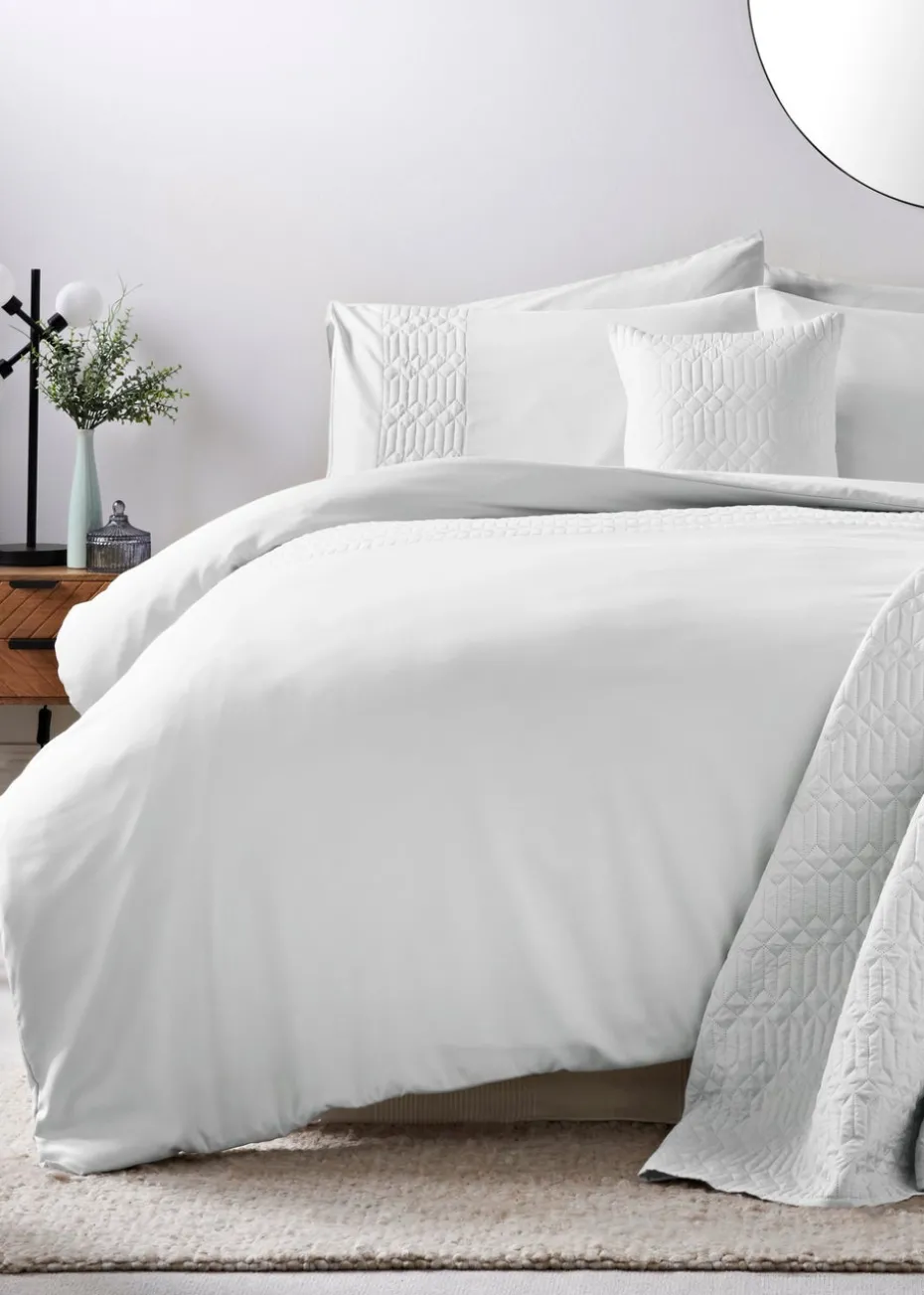 White Geo Pinsonic Duvet Set