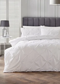 White Pleat Duvet Set
