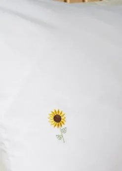 White Sunflower Embroidered Duvet Set