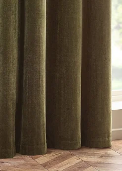 Yard Heavy Chenille Velvet Eyelet Curtains