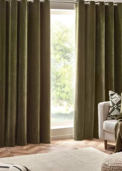 Yard Heavy Chenille Velvet Eyelet Curtains