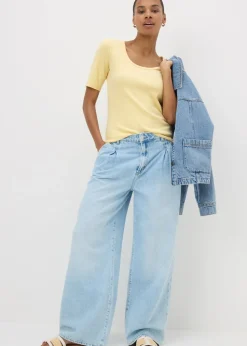 Yellow Scoop Neck Ribbed Fitted T-Shirt