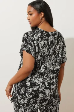 Yours Curve Black Abstract Print Plisse Top