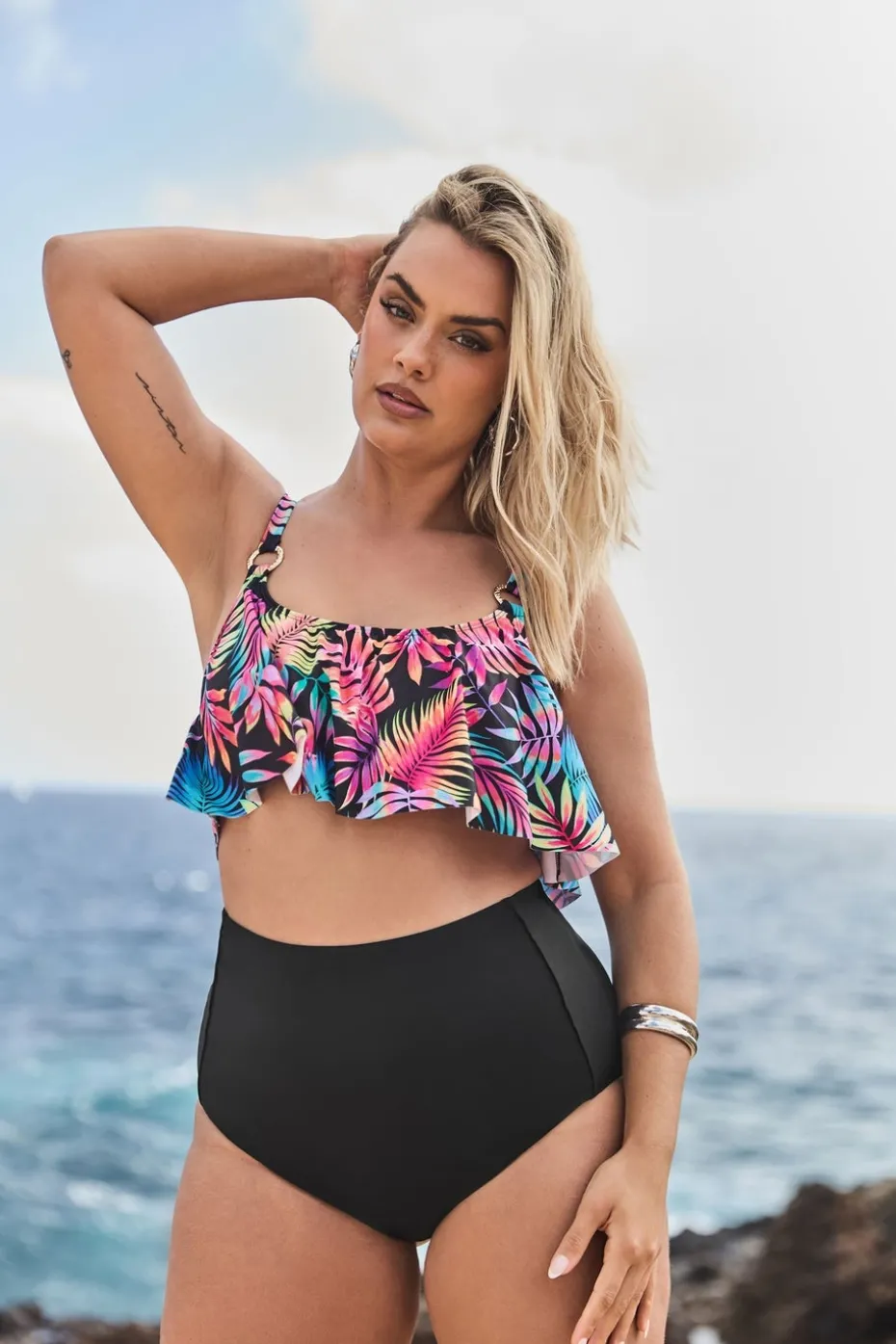 Yours Curve Black Tropical Print Frill Bikini Top