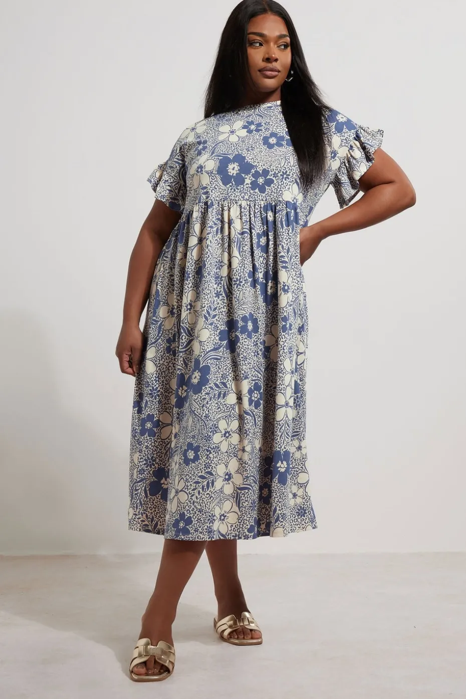 Yours Curve Blue Floral Print Frill Sleeve Midaxi Dress