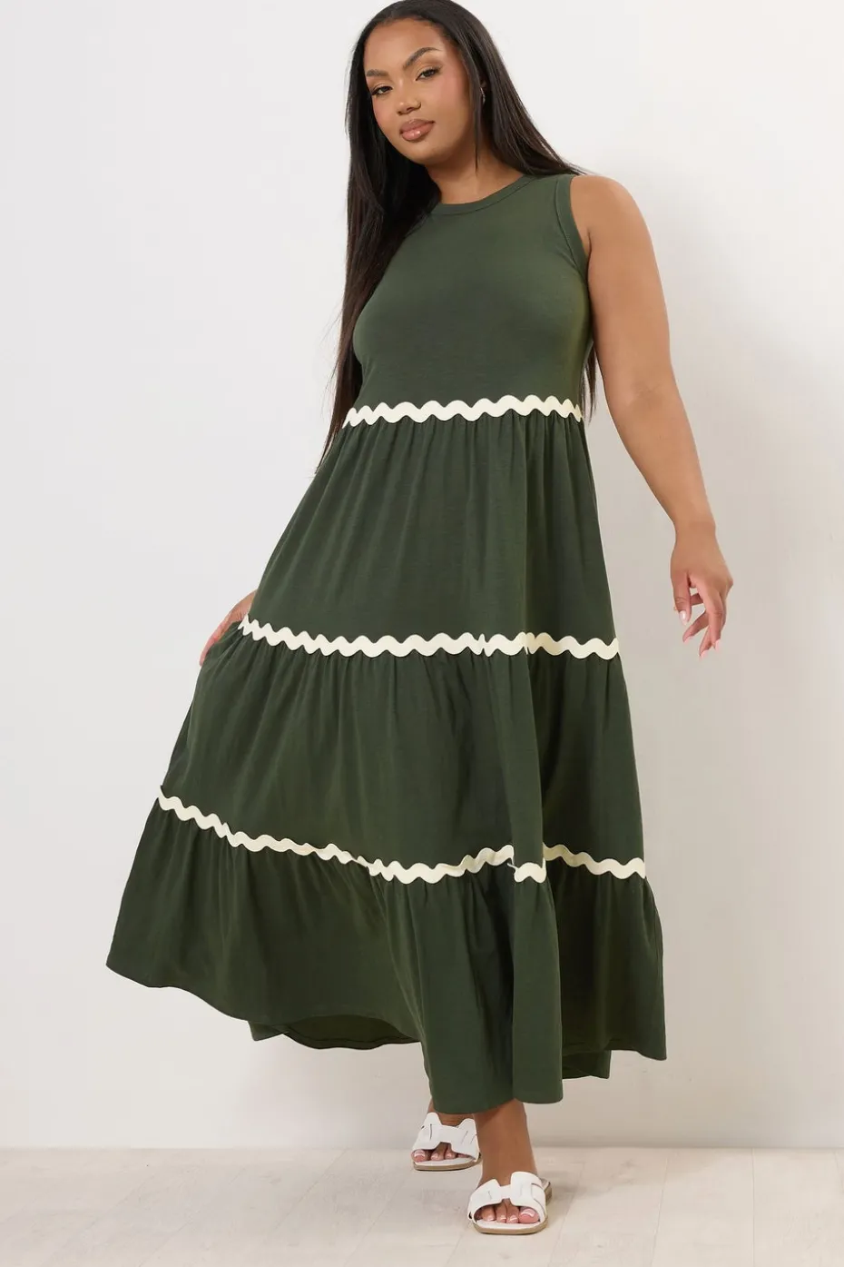 Yours Curve Khaki Green Contrast Swirl Tiered Maxi Dress