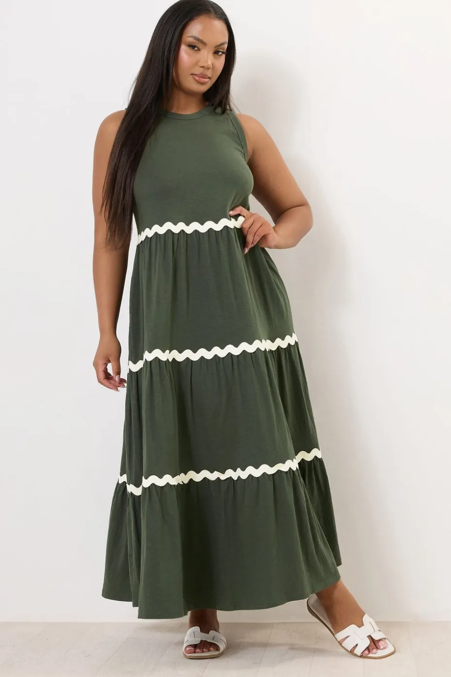 Yours Curve Khaki Green Contrast Swirl Tiered Maxi Dress