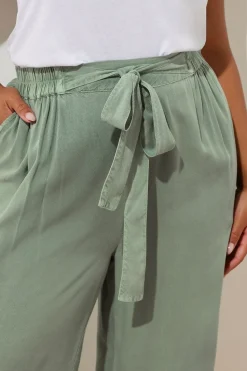 Yours Curve Sage Green Chambray Tie Waist Cropped Trousers