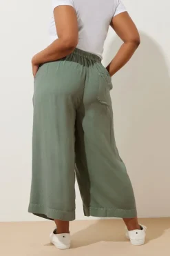 Yours Curve Sage Green Chambray Tie Waist Cropped Trousers