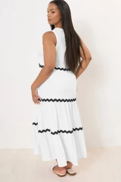 Yours Curve White Contrast Swirl Tiered Maxi Dress