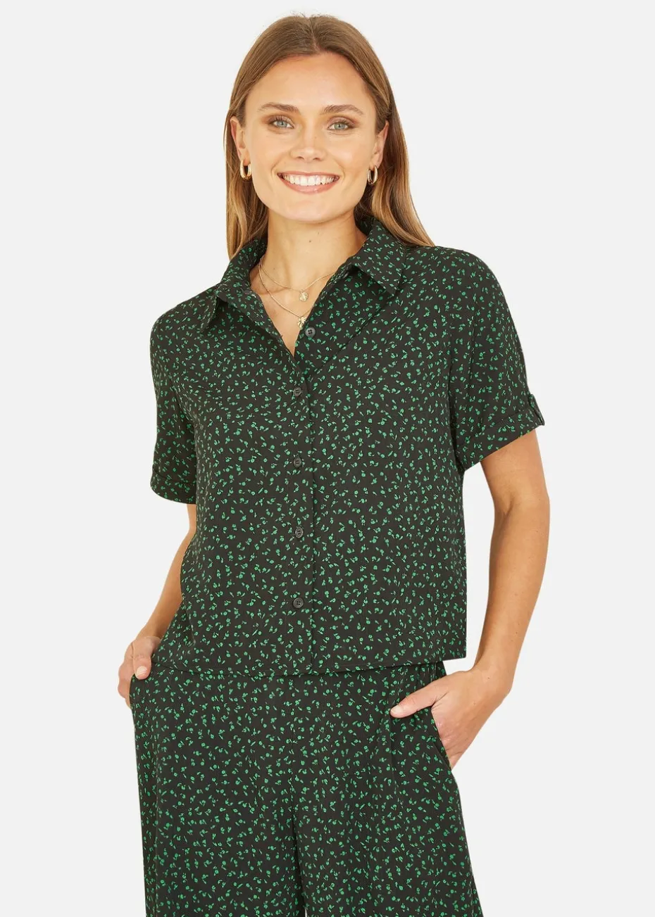 Yumi Black Ditsy Print Shirt
