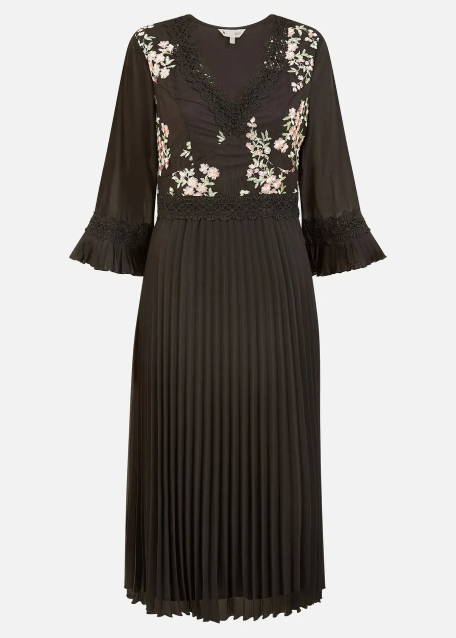 Yumi Black Embroidered Panel Midi Dress With Pleats
