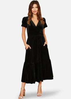 Yumi Black Velvet Midi Dress