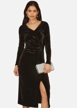 Yumi Black Velvet V Neck Fitted Ruched Midi Dress