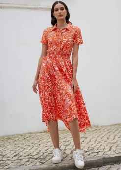 Yumi Coral Vase Print Dipped Hem Ruched Dress
