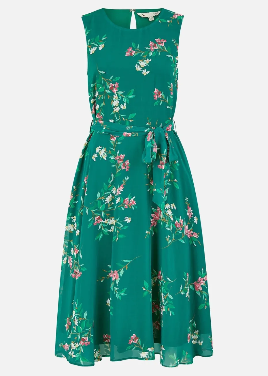 Yumi Green Daisy Print Skater Dress
