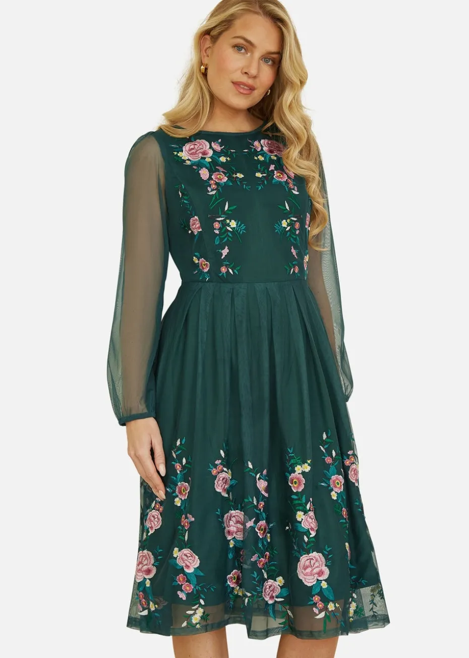 Yumi Green Embroidered Long Mesh Sleeve Prom Skater Dress