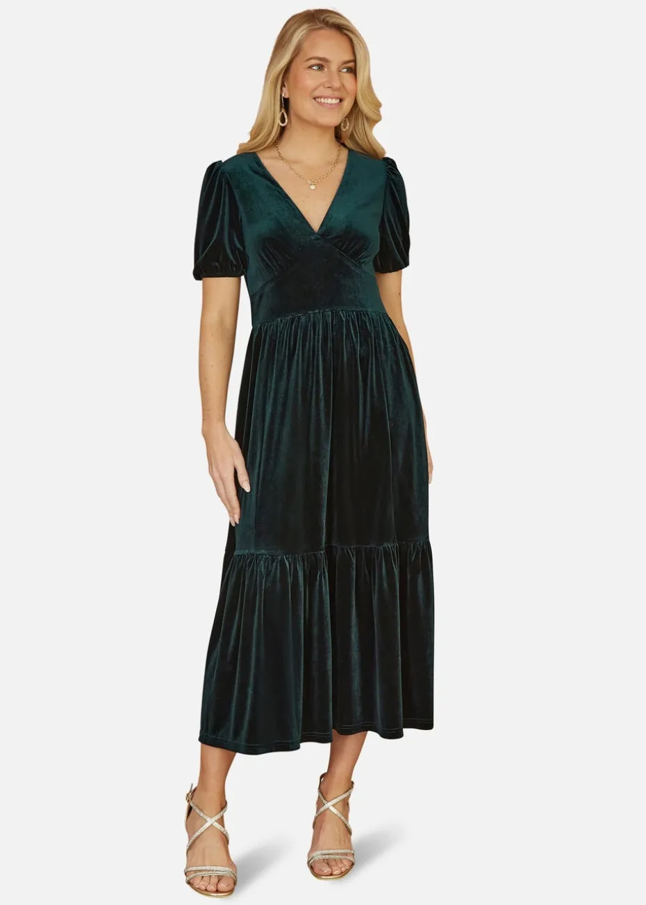 Yumi Green Velvet Midi Dress