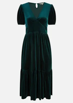 Yumi Green Velvet Midi Dress